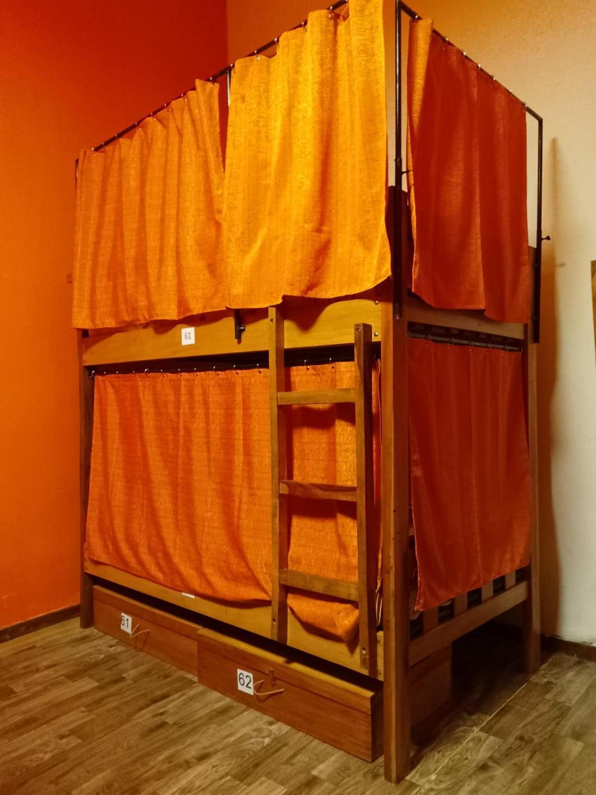 Saint Peter'S Llama Hostal La Paz Extérieur photo
